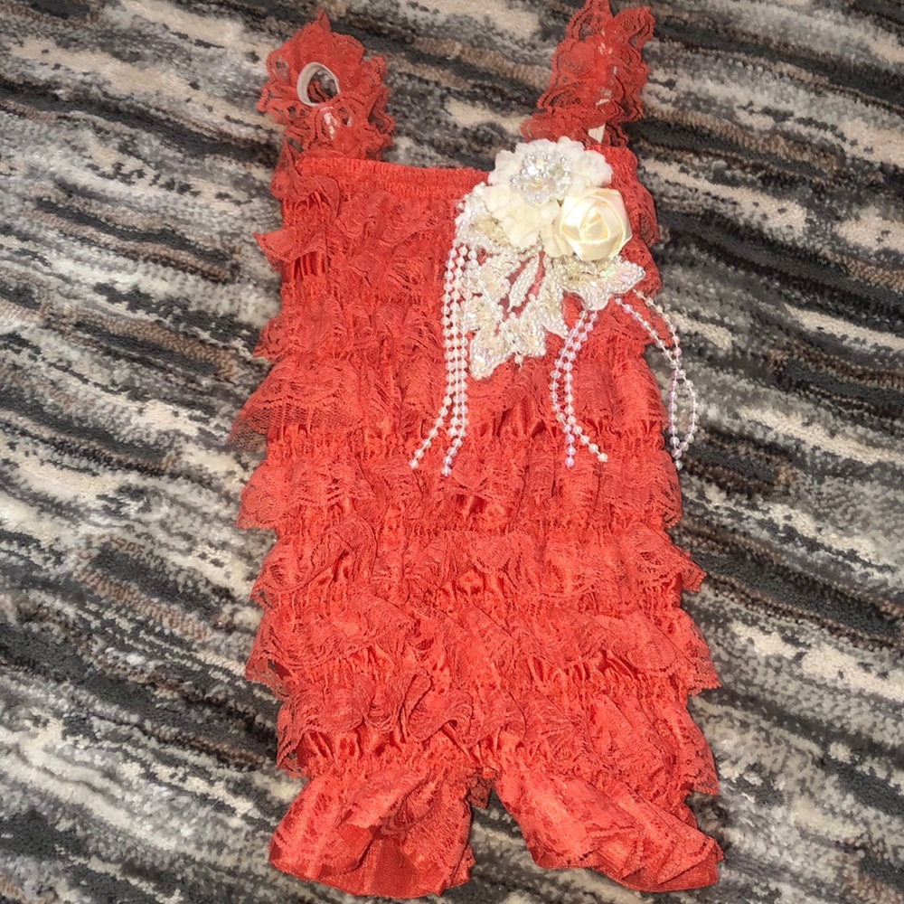 Outfit - Picture 5 of 6